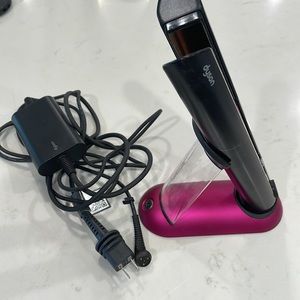 Dyson Straightener
